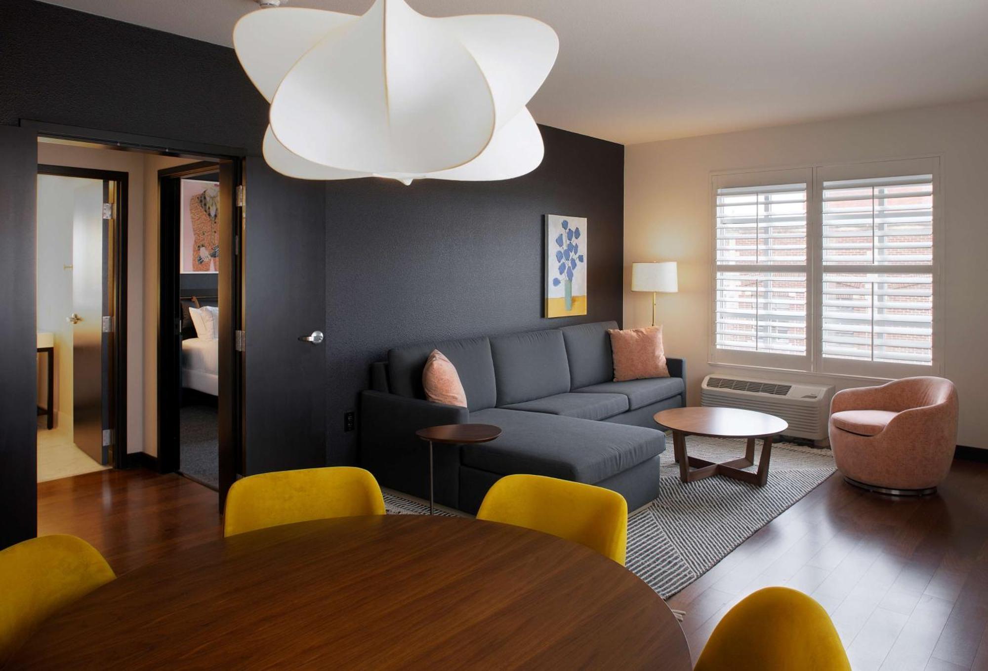 The Haywood, Tapestry Collection By Hilton Hotell El Dorado Eksteriør bilde